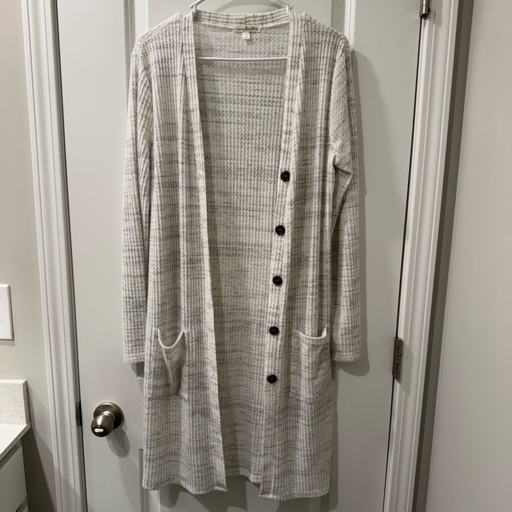 Nine Britton Cardigan | Gray
